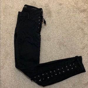 Cute black guess jeans